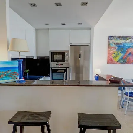 Mediterraneo Seaview By Hello Homes *