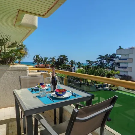 Mediterraneo Seaview By Hello Homes